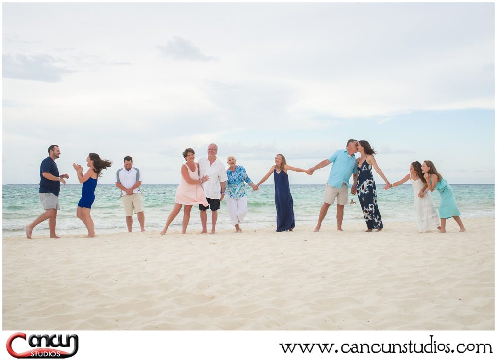 Family Reunion Portraits at Cancun Beach