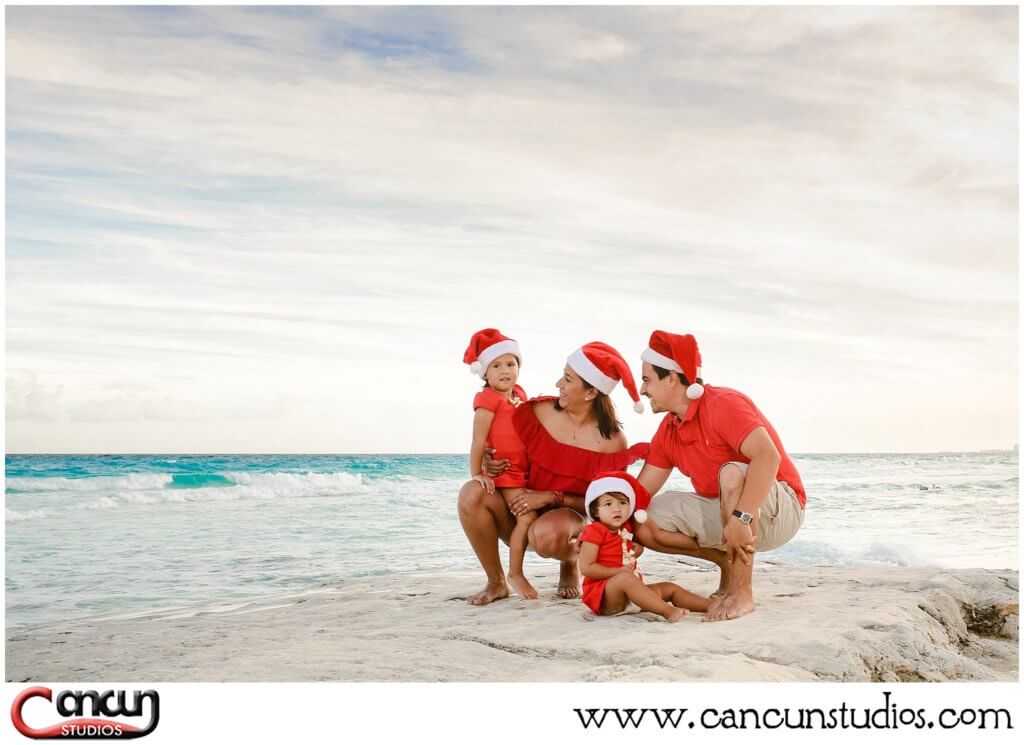 Holiday Beach Photos at Forum Beach Cancun