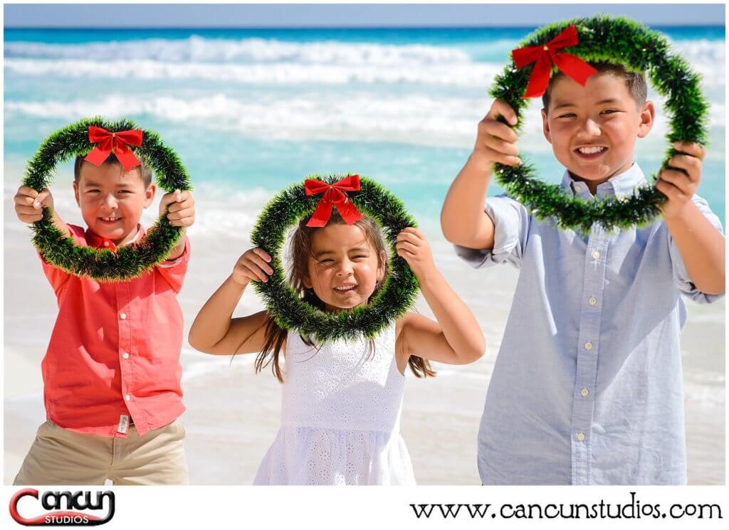 Holiday Beach Photos at Playa Delfines in Cancun