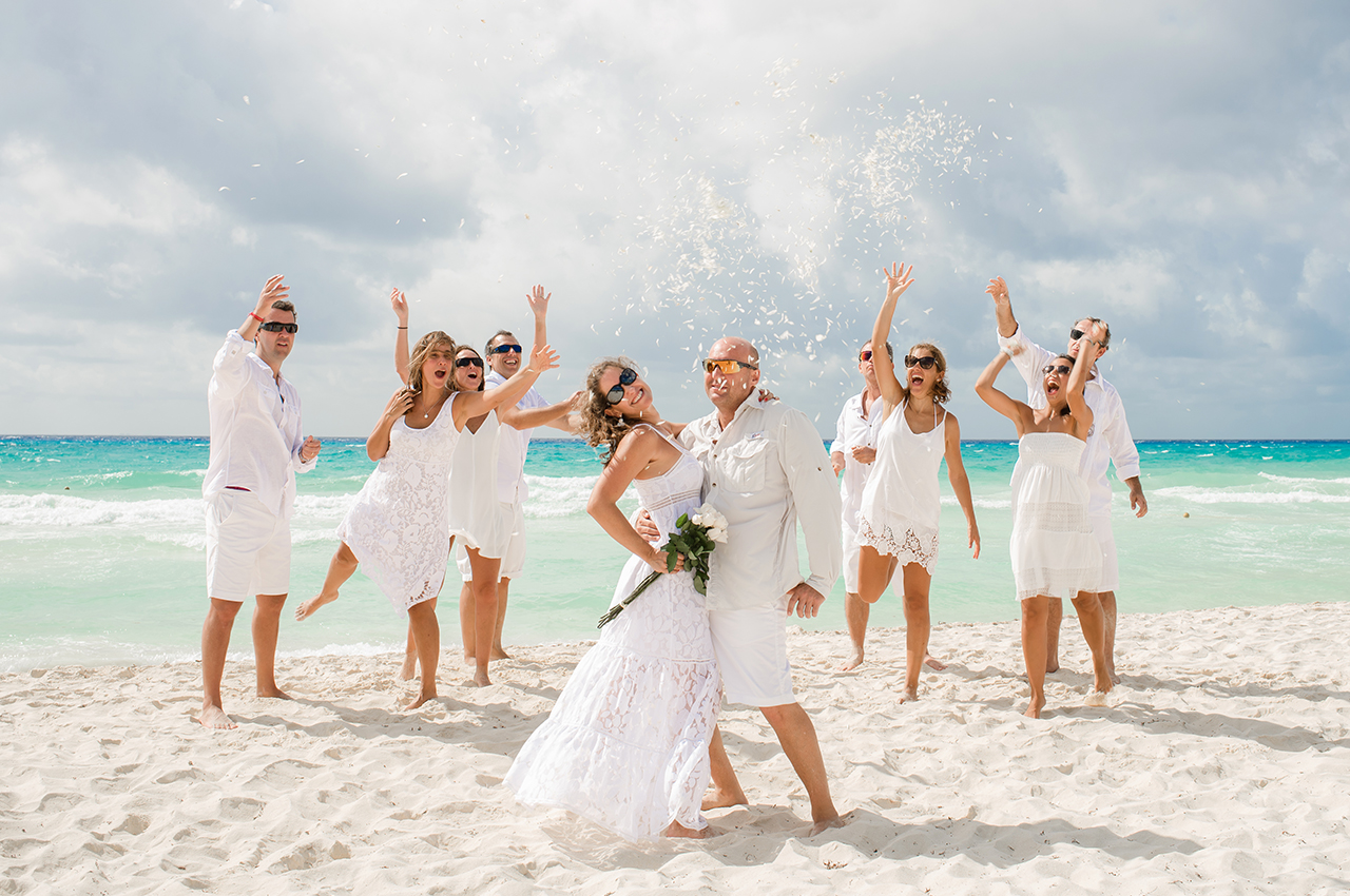 best cancun wedding photographers