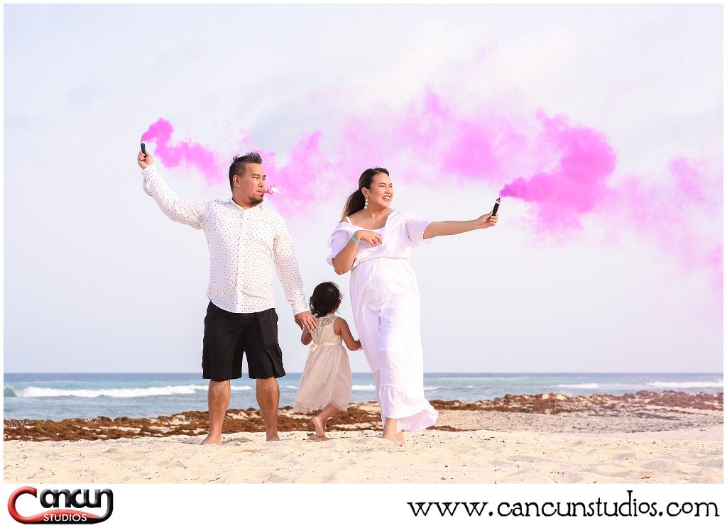 Baby Gender reveal on the beach in Cancun