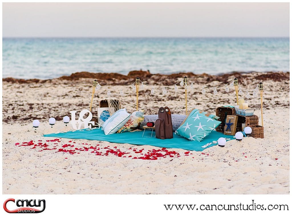 Cancun Picnic on the beach - Starfish theme